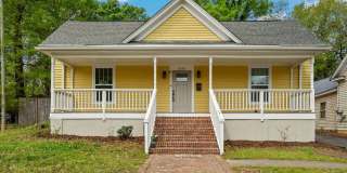 Beautiful 3Bed/2Bath home with Unique Features and Fenced Backyard! Gallery 1