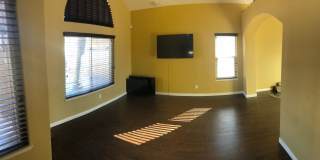 Beautiful 4 bedroom / 3 bathroom Heritage Home with Pool, Spa and Solar! Beautiful 4 bedroom / 3 bathroom Heritage Home with Pool, Spa and Solar! Gallery 5