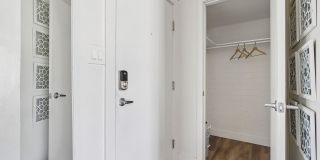 Melrose 3130 Gallery 21