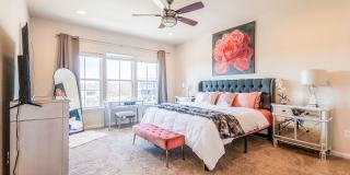 Stunning One Loudoun Townhome – 3BR / 3.5BA in Prime Ashburn Location – Available May 1 Gallery 17