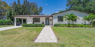 255 Grant Dr Gallery 1
