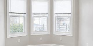 Brand New Luxury 3BR Top Floor Apartment | Washer/Dryer | Easy NYC Commute | Pet Friendly Gallery 7