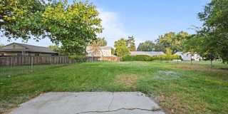 1405/1407 Marshall Ave. Gallery 15