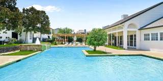 Tides on Hulen Gallery 4