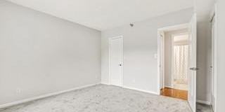 5800 NICHOLSON Lane Gallery 16