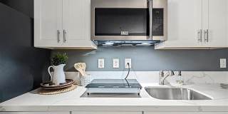 1105 Flats at North Hills Gallery 2