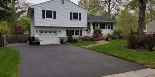 903 Bloomfield Avenue Gallery 1