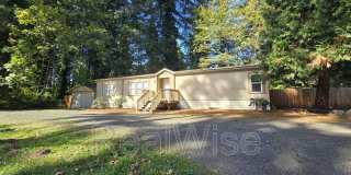 21366 N Umpqua Hwy Gallery 1