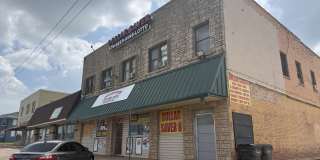 712 1/2 Brook Avenue Gallery 1