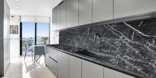 20281 East Country Club Drive Gallery 1
