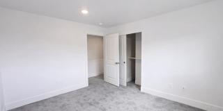 $1000 OFF YOUR 1ST MONTHS RENT! BRAND NEW TOWNHOME IN THE DESIRABLE SOUTHRIDGE AREA! Gallery 53