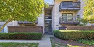 SPACIOUS 2 BEDROOM 2 BATH CONDO IN CENTER CT Gallery 1