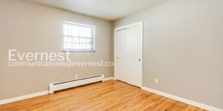2701 South Fillmore Street Gallery 16