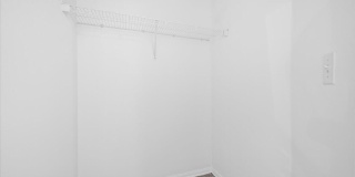 200 Crestwood Court N Gallery 11