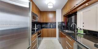 901 Brickell Key Blvd Gallery 25