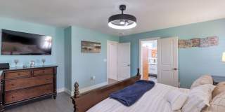 Newly Upgraded 4 Bedroom Home Gallery 14