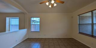 Dove Crossing 3/2/2 / No Carpet / Fridge Included / Fenced in Yard / NBISD Gallery 14