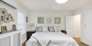 405 READING Avenue Gallery 21