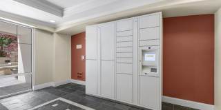VILLAGGIO ON YARROW BAY Gallery 27