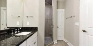 Radiant 3 bed, 2.5 bath home in Peters Township available August 15! Gallery 3