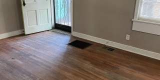 2 bedroom 1 bath in Midtown near Peabody and Cooper Gallery 5