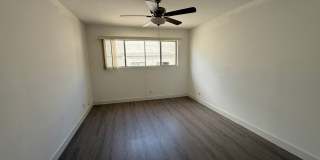 1525 North Kenmore Avenue Gallery 8