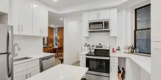 252 East 7th Street Gallery 7