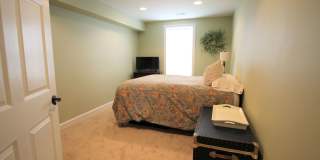 Spacious Home in Port Potomac Gallery 36