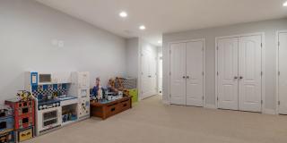 132-B PINEVIEW Avenue Gallery 31