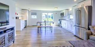 16 Freeman Avenue Gallery 8