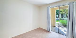 OC: Spacious 2BD/2.5BA Condo in Irvine with Resort-Style Amenities, Private Balcony & In-Unit Laundry & 2 Parking Spaces Gallery 14
