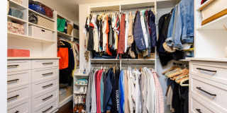 Remodeled Mediterranean in the Highly Sought after Mount Carmel Neighborhood Gallery 20