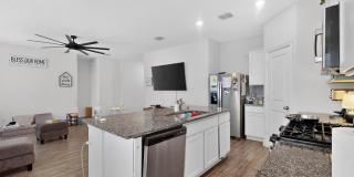 423 Pepperbark Avenue Gallery 15