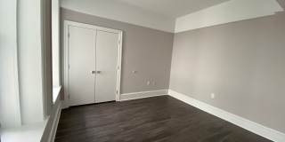 306 W Franklin Gallery 55