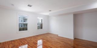 131 Armstrong Ave Gallery 6
