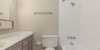 Tiffany II Gallery 28