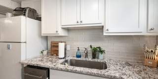2 Bedroom, 1 Bath Garden Level Unit in Park Hill 2 Bedroom, 1 Bath Garden Level Unit in Park Hill Gallery 2