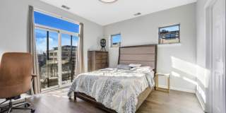 947 West 14th Pl. Gallery 3