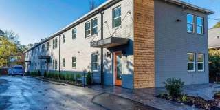 1015 Greenwood AVE NE 3 Gallery 1