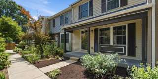 2916 MONTAUK Court Gallery 1