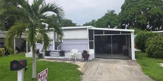 2321 SW 87th Ter Gallery 1