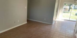 Spacious 2 Bedroom 1 Bath Second Floor Unit Gallery 1