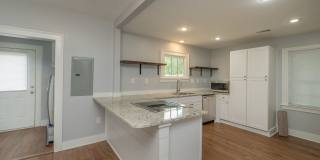 Beautiful 3 Bedroom 3 Bathroom Home Now Avaialble! Gallery 15