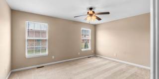 Spacious Duplex in Cape Gallery 16