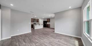 1035 Limpkin St, Crestview Gallery 21