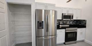 1440 GRAHAM CIR Gallery 6