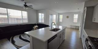 Home For Rent Gallery 5