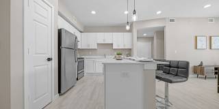 1701 Forest Knoll Dr NE Gallery 58