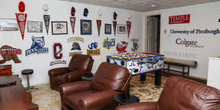 339 13th St S Street Gallery 13