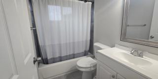 Welcome to this 4 bedroom 2 Bull Bathroom home with a Garage Gallery 15